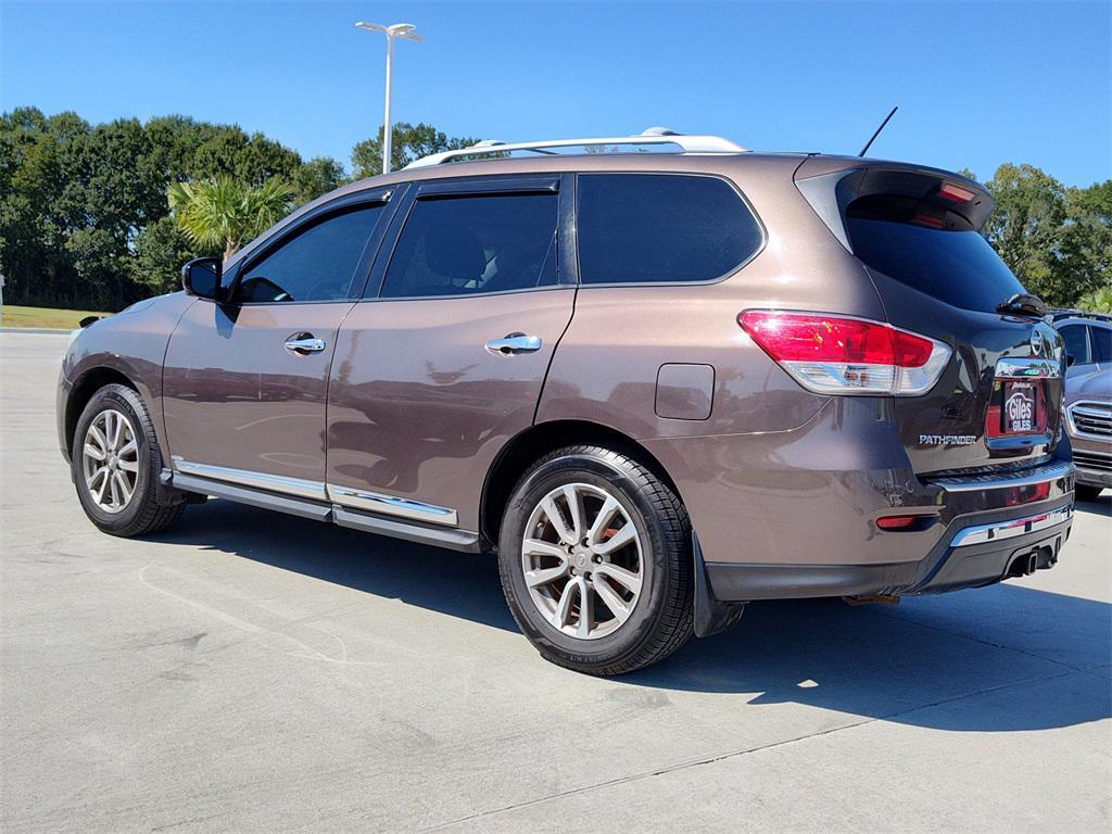 used 2015 Nissan Pathfinder car, priced at $7,453
