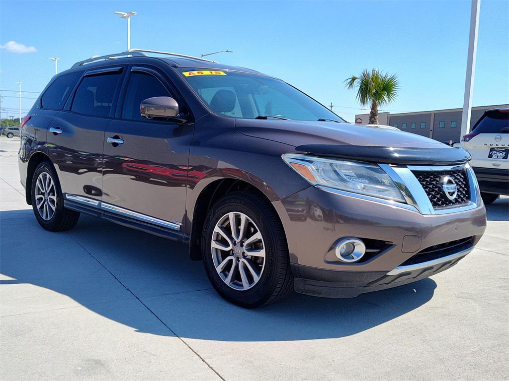 used 2015 Nissan Pathfinder car, priced at $7,453