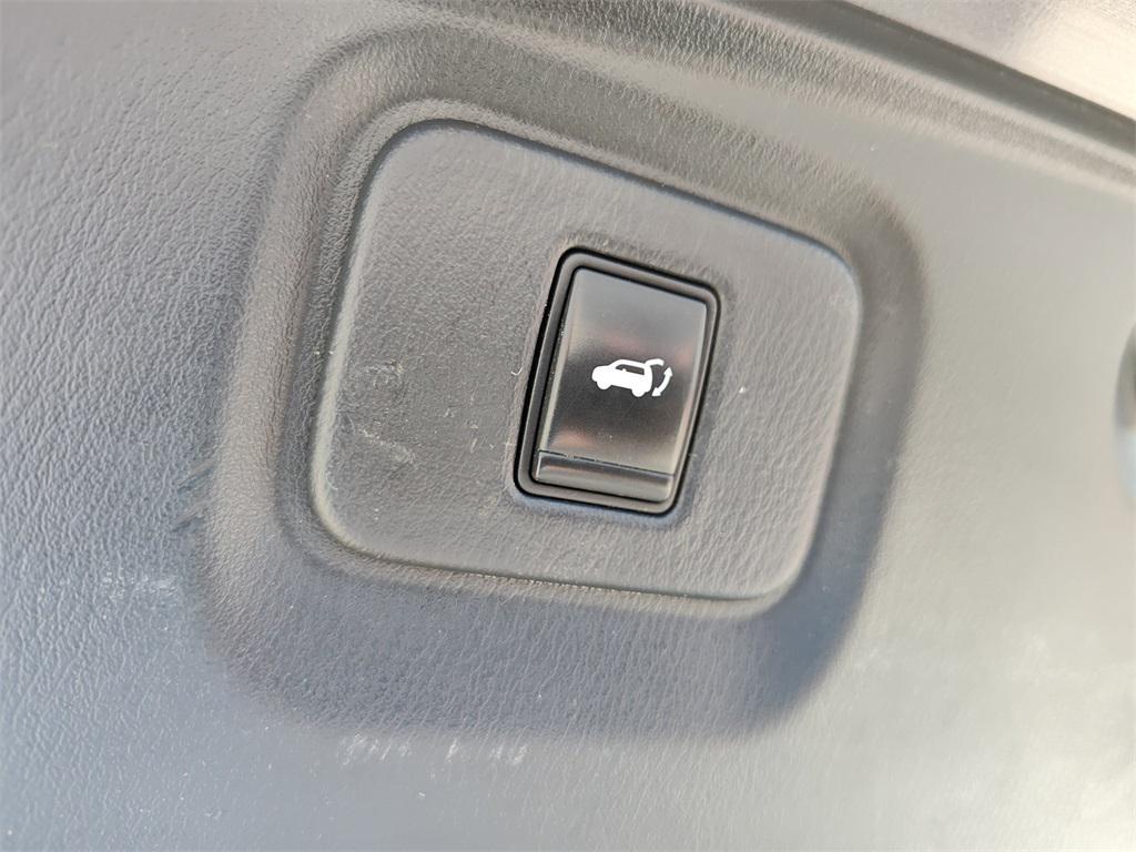 used 2015 Nissan Pathfinder car, priced at $7,453