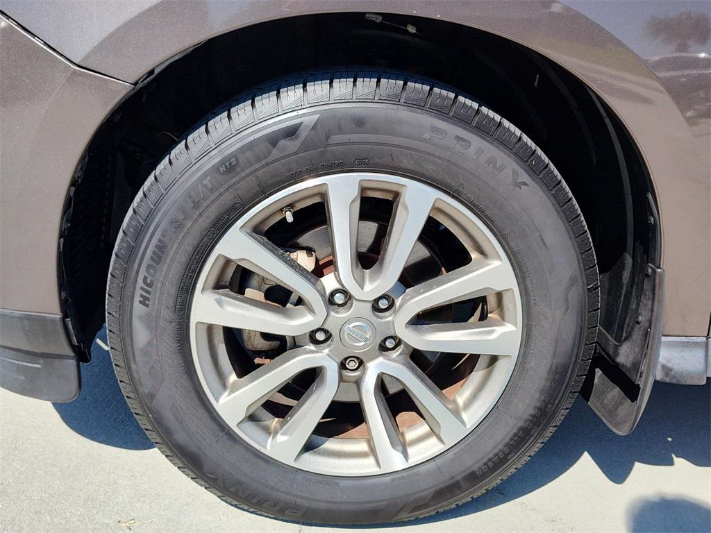 used 2015 Nissan Pathfinder car, priced at $7,453