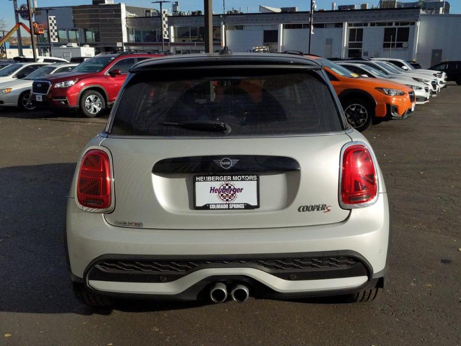 used 2023 MINI Hardtop car, priced at $27,988