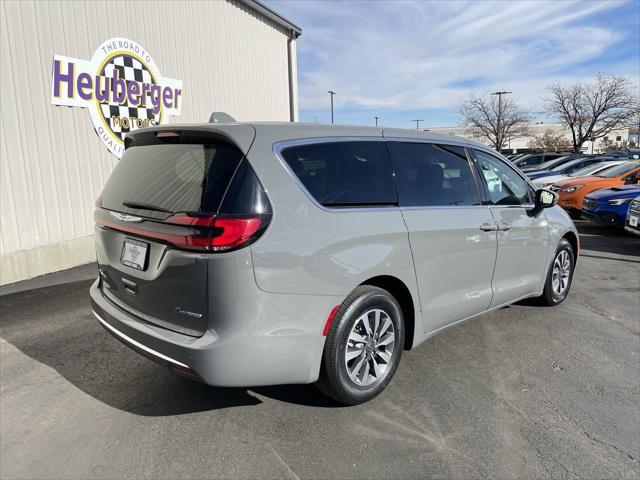 used 2022 Chrysler Pacifica Hybrid car, priced at $31,988