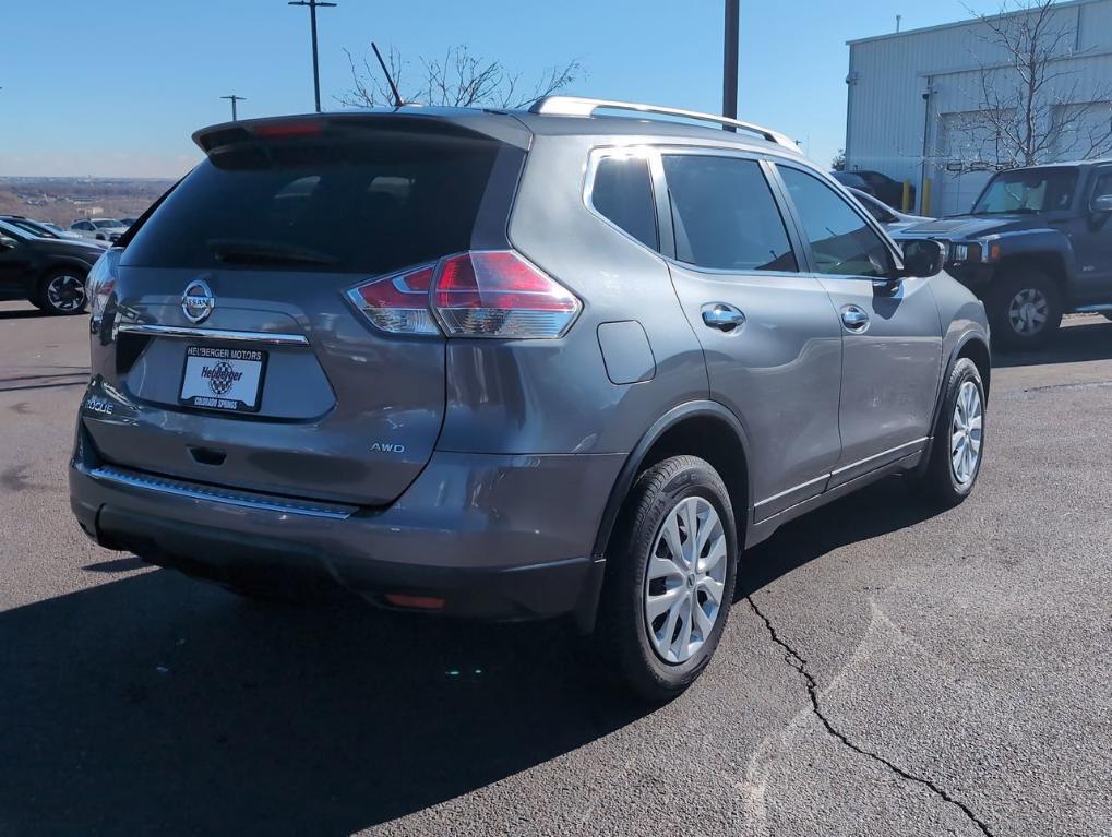 used 2016 Nissan Rogue car, priced at $15,388