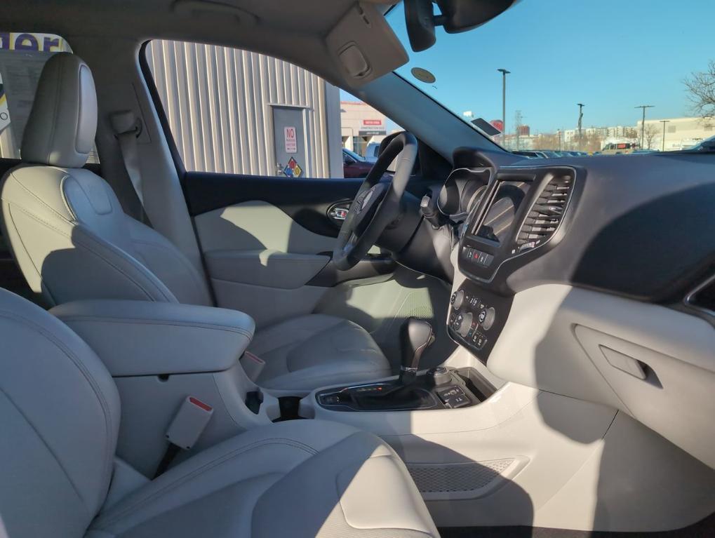 used 2022 Jeep Cherokee car, priced at $23,988