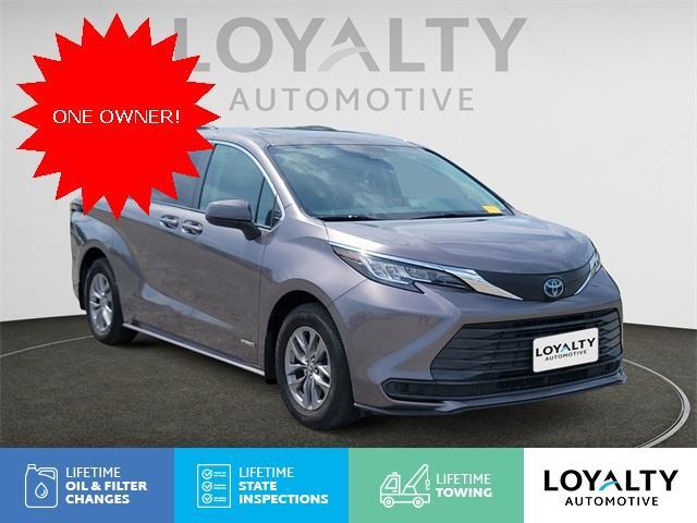 used 2021 Toyota Sienna car, priced at $31,998