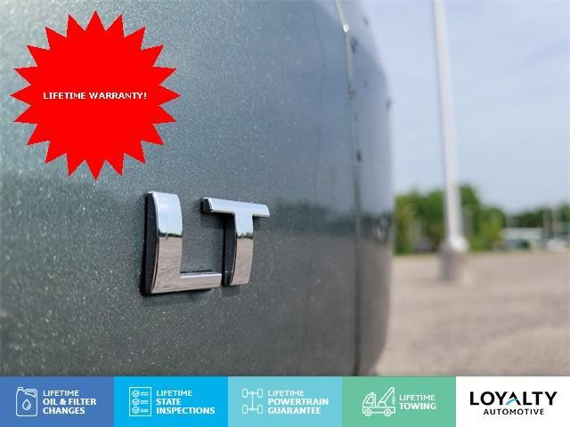 used 2022 Chevrolet Traverse car, priced at $32,798