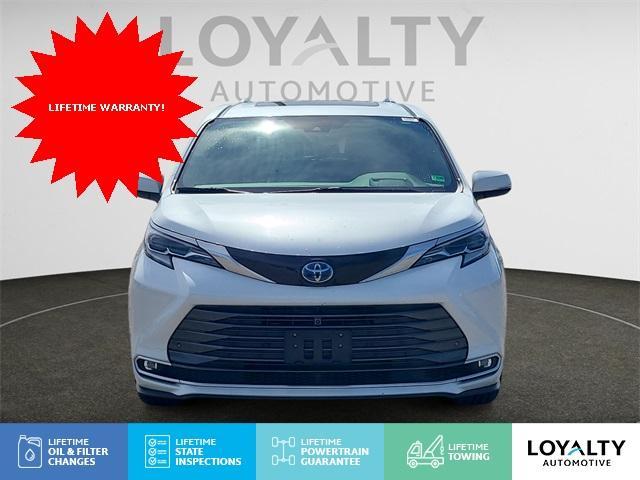 used 2023 Toyota Sienna car, priced at $53,998