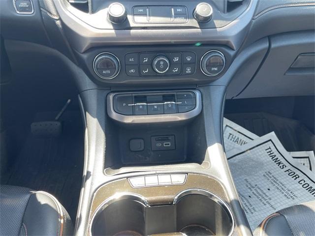 used 2022 GMC Acadia car, priced at $28,535