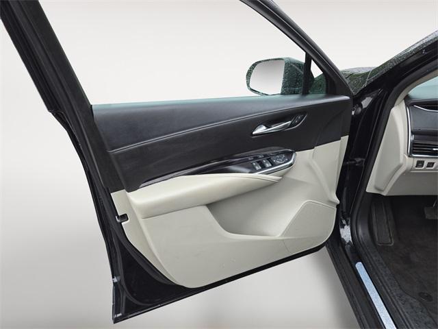 used 2019 Cadillac XT4 car, priced at $24,900