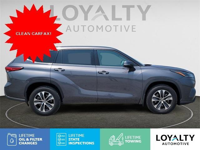 used 2021 Toyota Highlander car, priced at $33,798