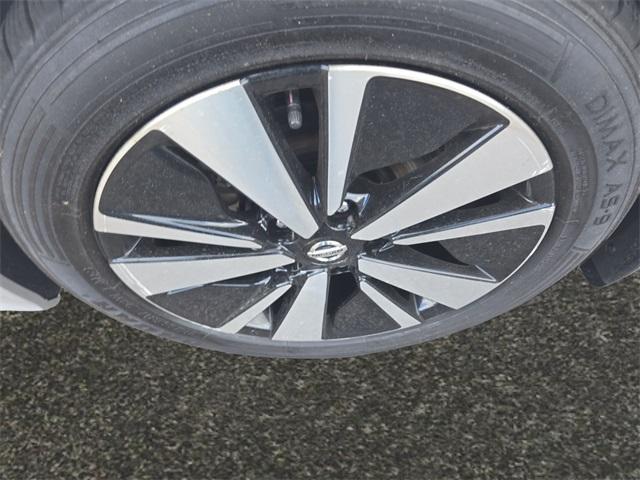used 2022 Nissan Altima car, priced at $27,553