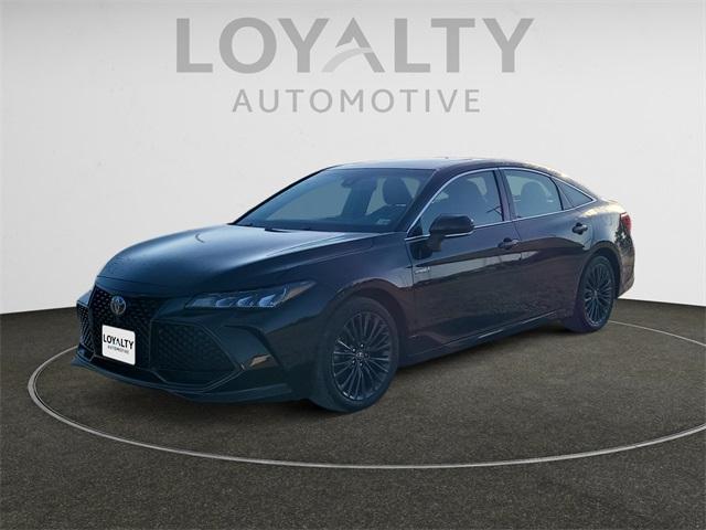 used 2019 Toyota Avalon Hybrid car, priced at $31,400