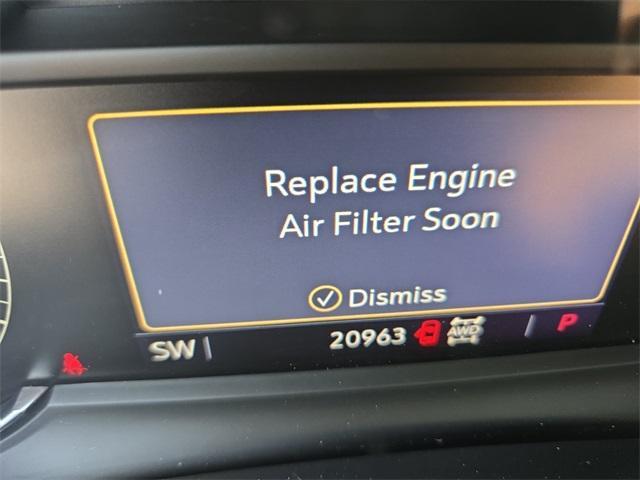 used 2021 Cadillac XT5 car, priced at $40,038
