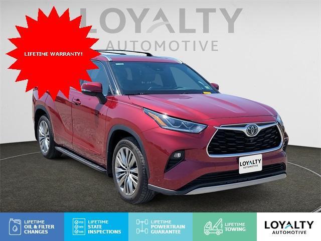 used 2020 Toyota Highlander car, priced at $39,998
