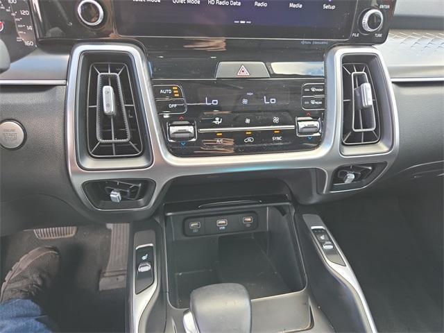 used 2022 Kia Sorento car, priced at $32,976