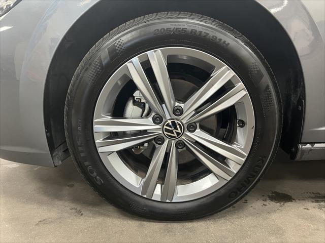 used 2024 Volkswagen Jetta car, priced at $22,500