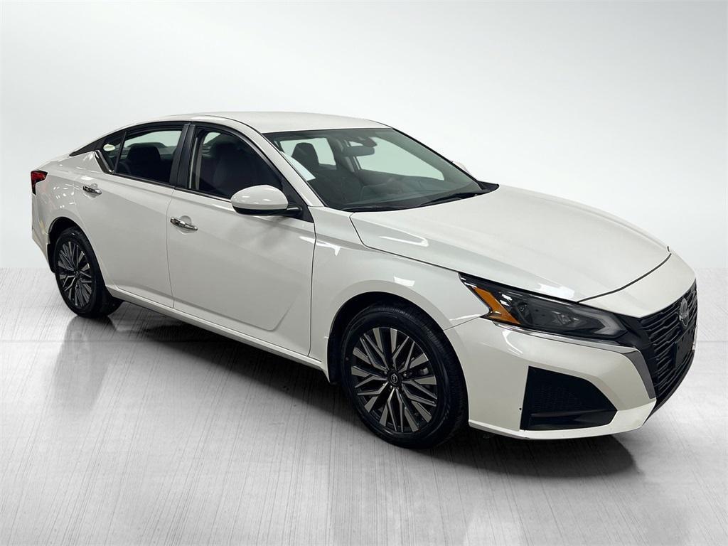used 2023 Nissan Altima car, priced at $19,500