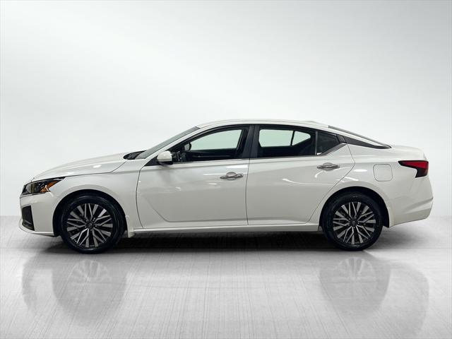 used 2023 Nissan Altima car, priced at $21,600