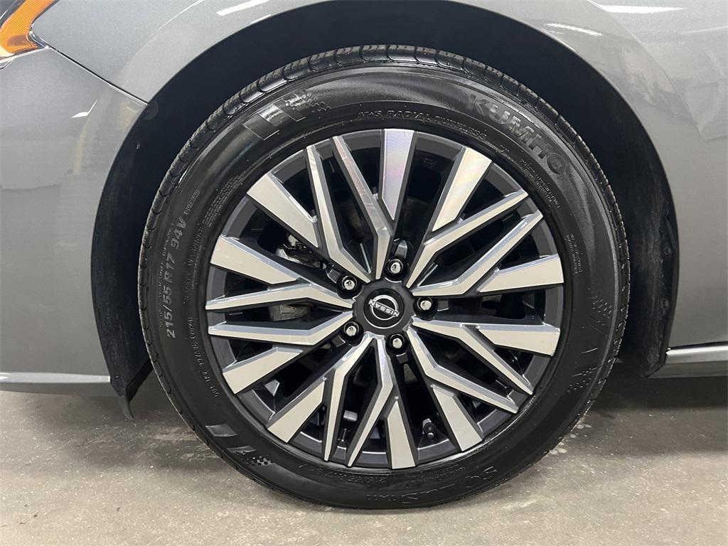 used 2023 Nissan Altima car, priced at $19,500
