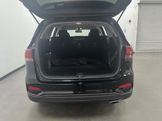 used 2019 Kia Sorento car, priced at $15,100