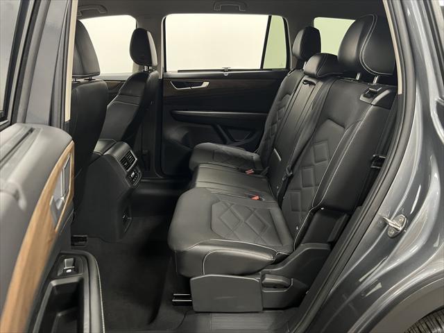 used 2024 Volkswagen Atlas car, priced at $36,500