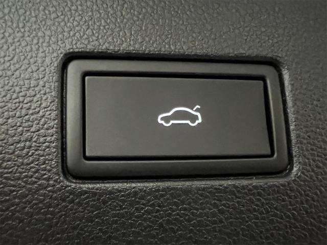 used 2024 Volkswagen Atlas car, priced at $34,600