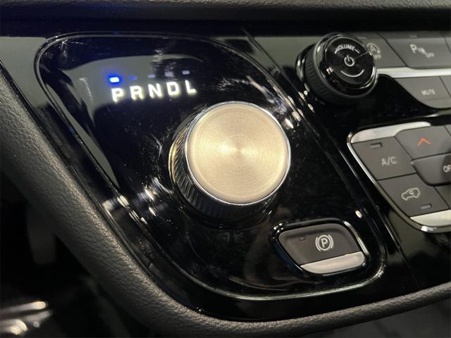 used 2024 Chrysler Pacifica car, priced at $32,100