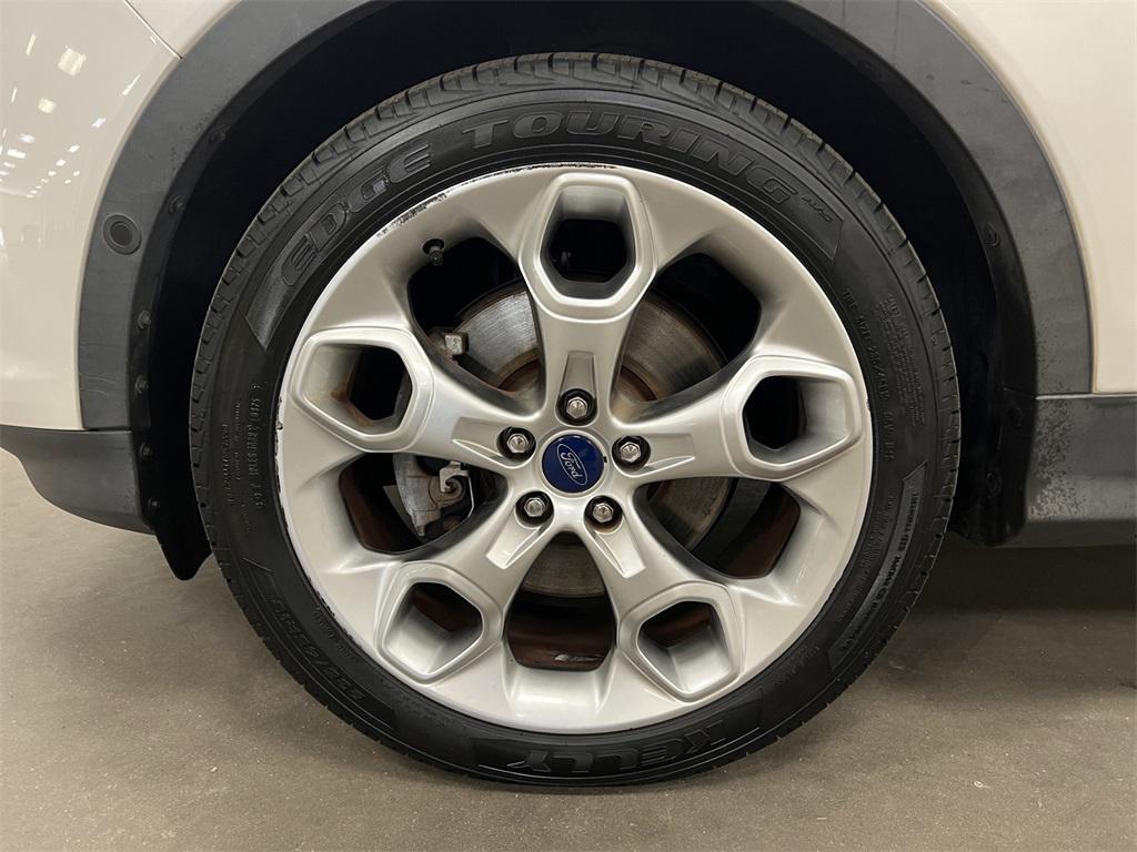 used 2015 Ford Escape car, priced at $10,200