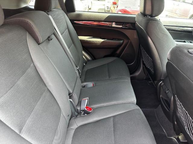 used 2015 Kia Sorento car, priced at $9,499