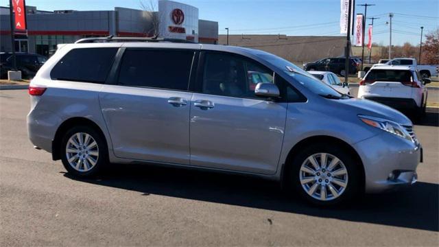 used 2017 Toyota Sienna car, priced at $29,675