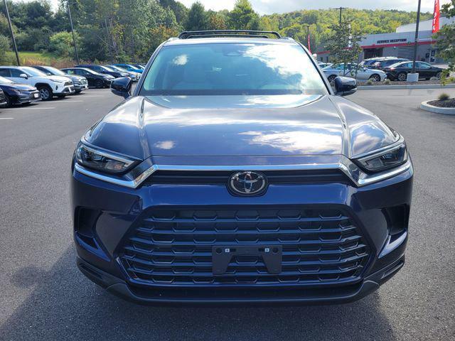 new 2025 Toyota Grand Highlander car, priced at $45,938