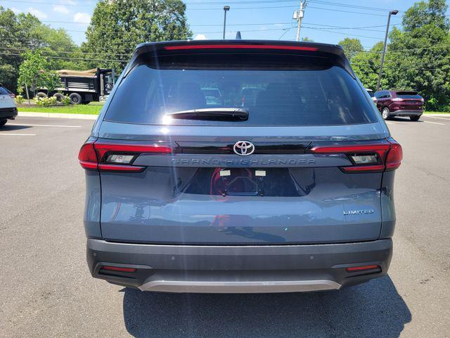 new 2025 Toyota Grand Highlander car, priced at $52,338