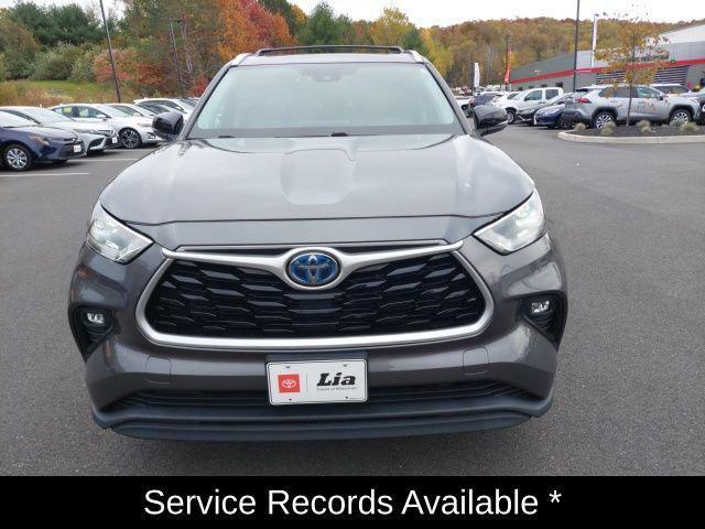 used 2021 Toyota Highlander Hybrid car, priced at $32,374