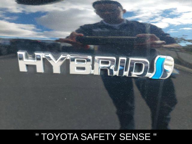 used 2021 Toyota Highlander Hybrid car, priced at $35,592