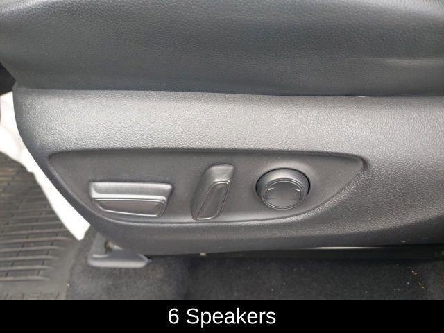 used 2021 Toyota Highlander Hybrid car, priced at $35,592