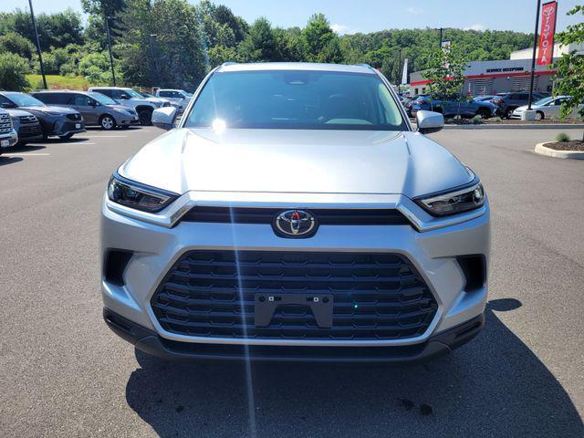 new 2025 Toyota Grand Highlander car, priced at $47,008