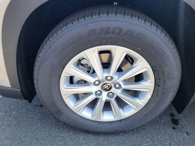 new 2025 Toyota Grand Highlander car, priced at $47,008