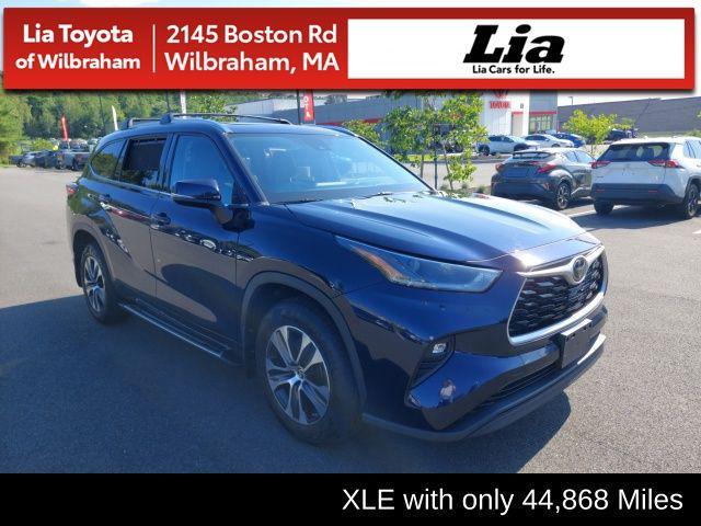 used 2021 Toyota Highlander car, priced at $34,399
