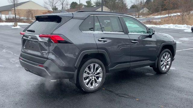 used 2021 Toyota RAV4 car, priced at $30,995