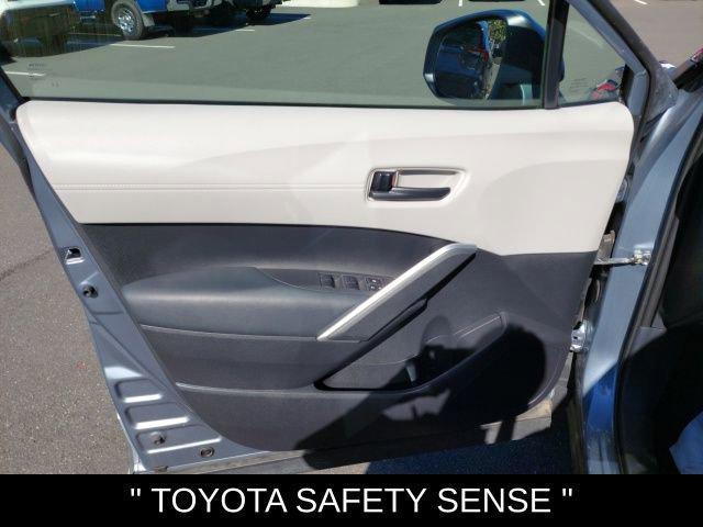 used 2022 Toyota Corolla Cross car, priced at $23,299