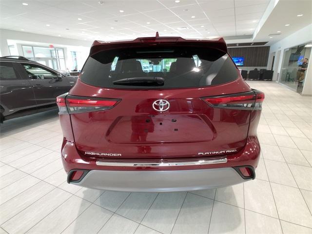 new 2023 Toyota Highlander car, priced at $52,208
