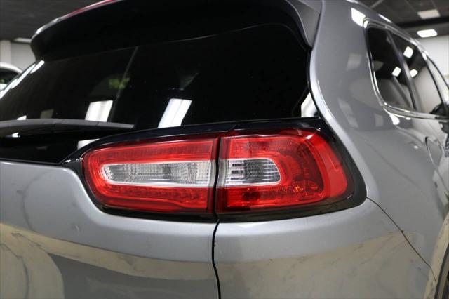 used 2015 Jeep Cherokee car, priced at $8,999