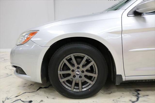 used 2012 Chrysler 200 car, priced at $7,999