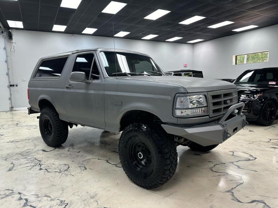 used 1993 Ford Bronco car, priced at $12,999