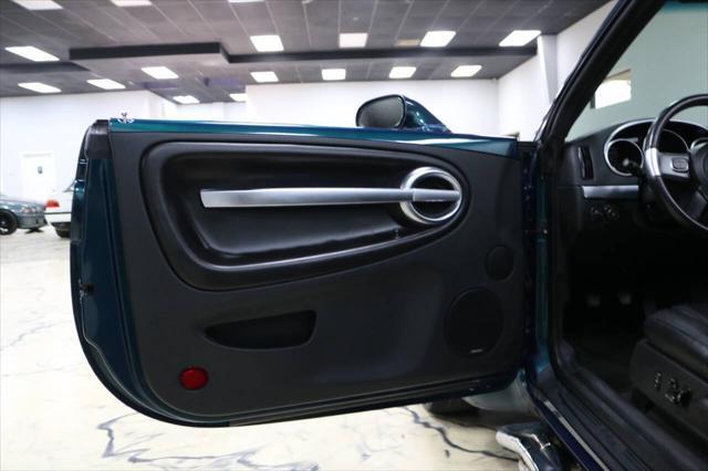 used 2005 Chevrolet SSR car, priced at $28,999