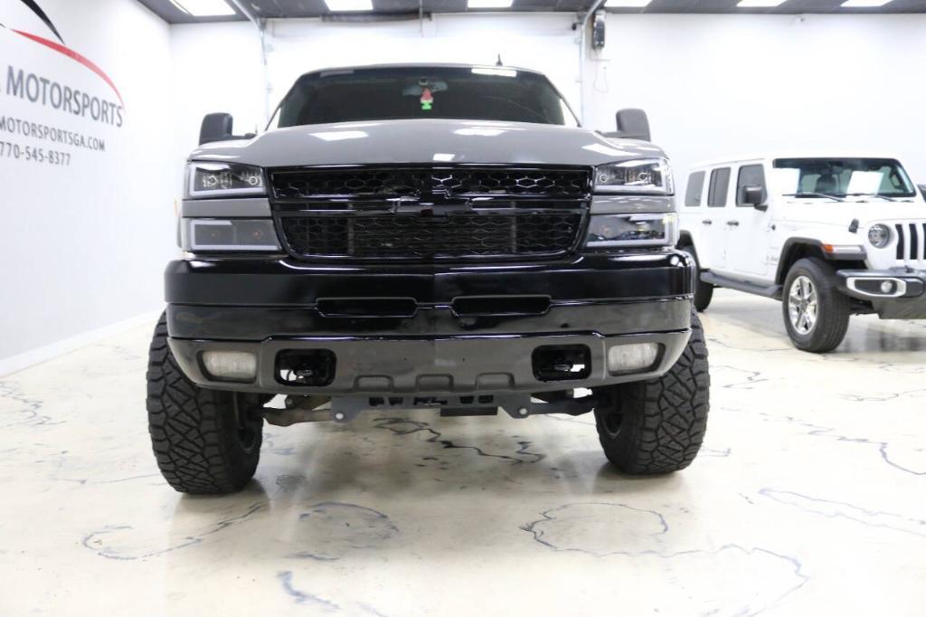 used 2006 Chevrolet Silverado 2500 car, priced at $18,999