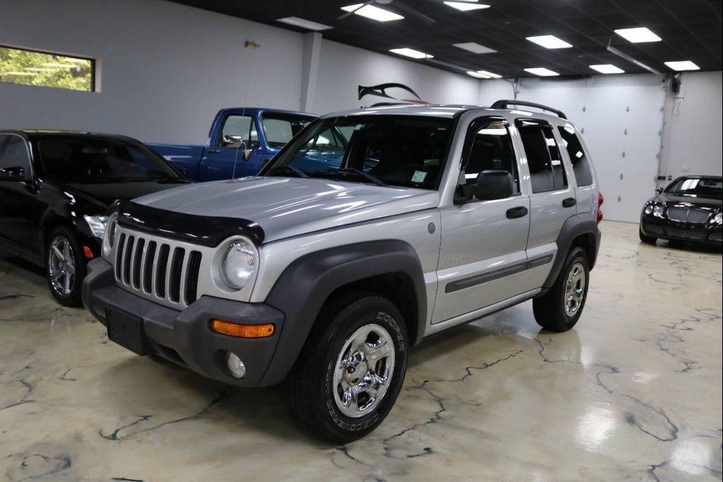 used 2004 Jeep Liberty car, priced at $4,999