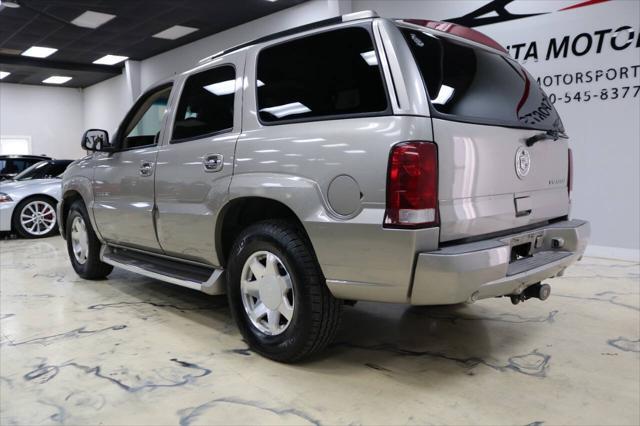 used 2002 Cadillac Escalade car, priced at $9,999