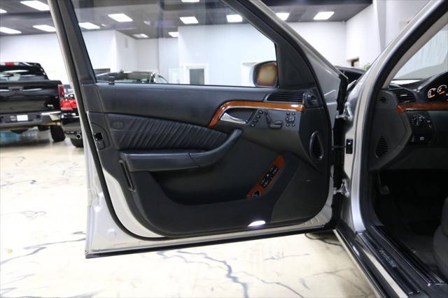 used 2004 Mercedes-Benz S-Class car, priced at $8,999