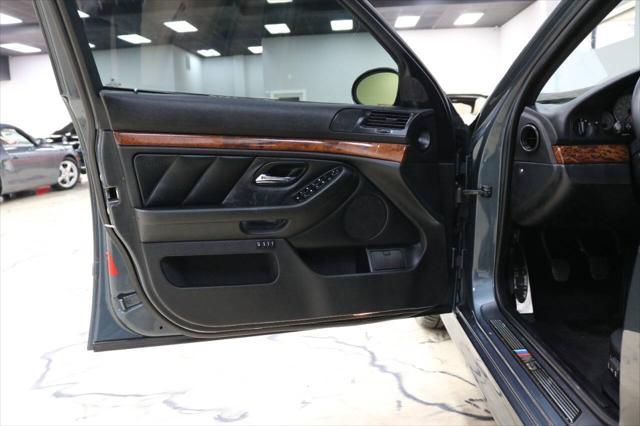 used 2001 BMW M5 car, priced at $26,999